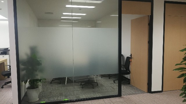 購(gòu)買玻璃貼膜要注意哪些？