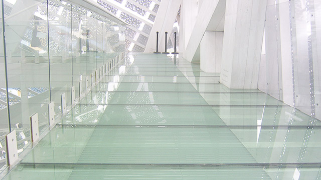 鋼化玻璃需要貼防爆膜嗎？有什么好處？