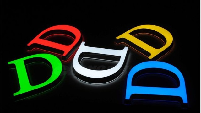 門(mén)牌發(fā)光字不亮了怎么辦？常見(jiàn)問(wèn)題及解決方案！